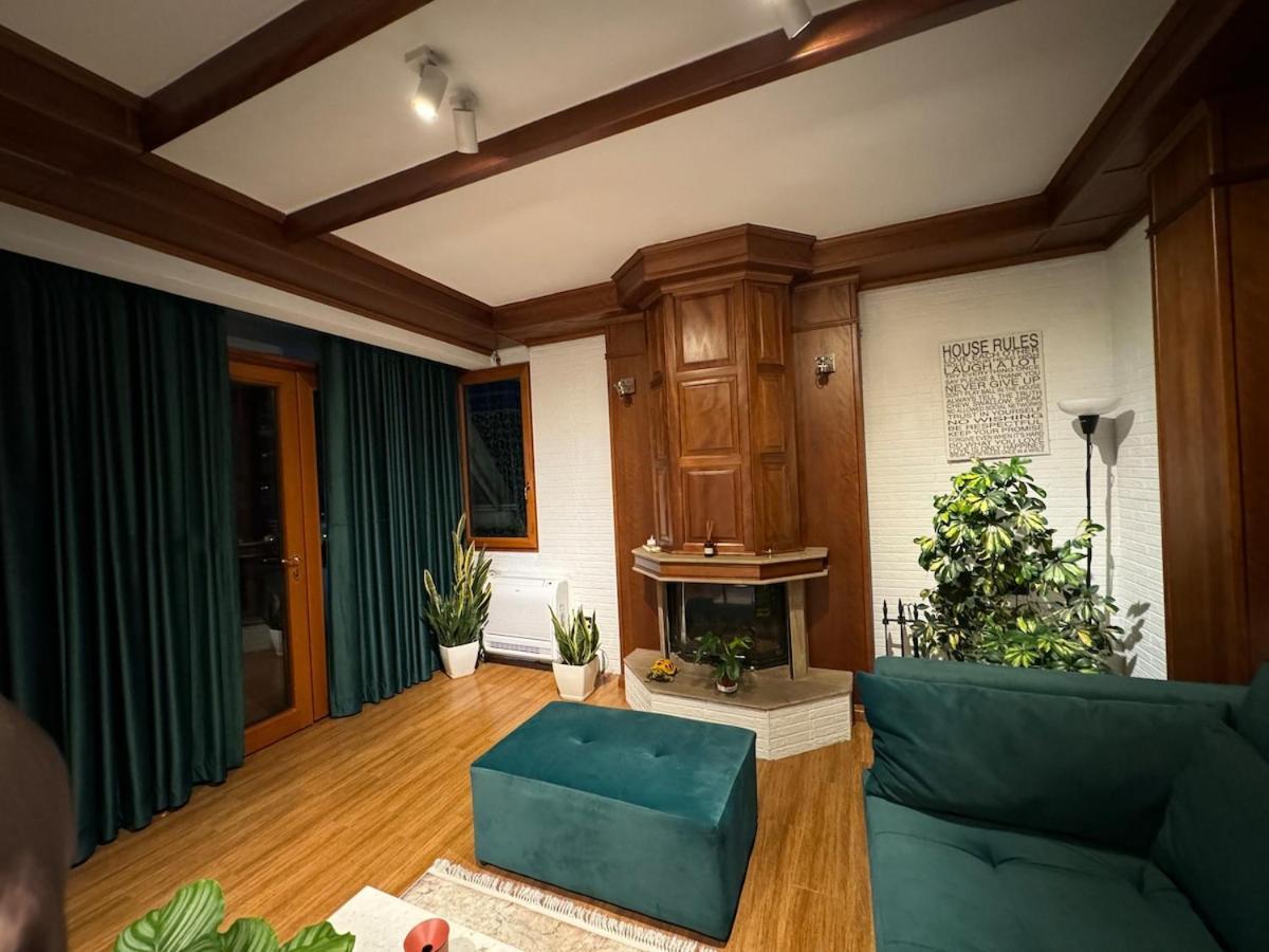 Urban Rustic In Blloku Area Appartement *